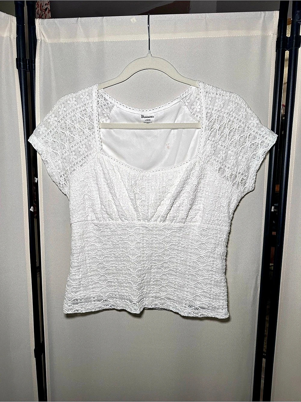 No Boundaries Lace Short Sleeve Top in White Size Large